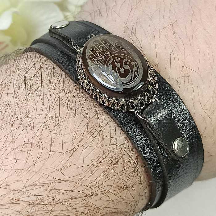 دستبند چرمی عقیق خطی مذهبی