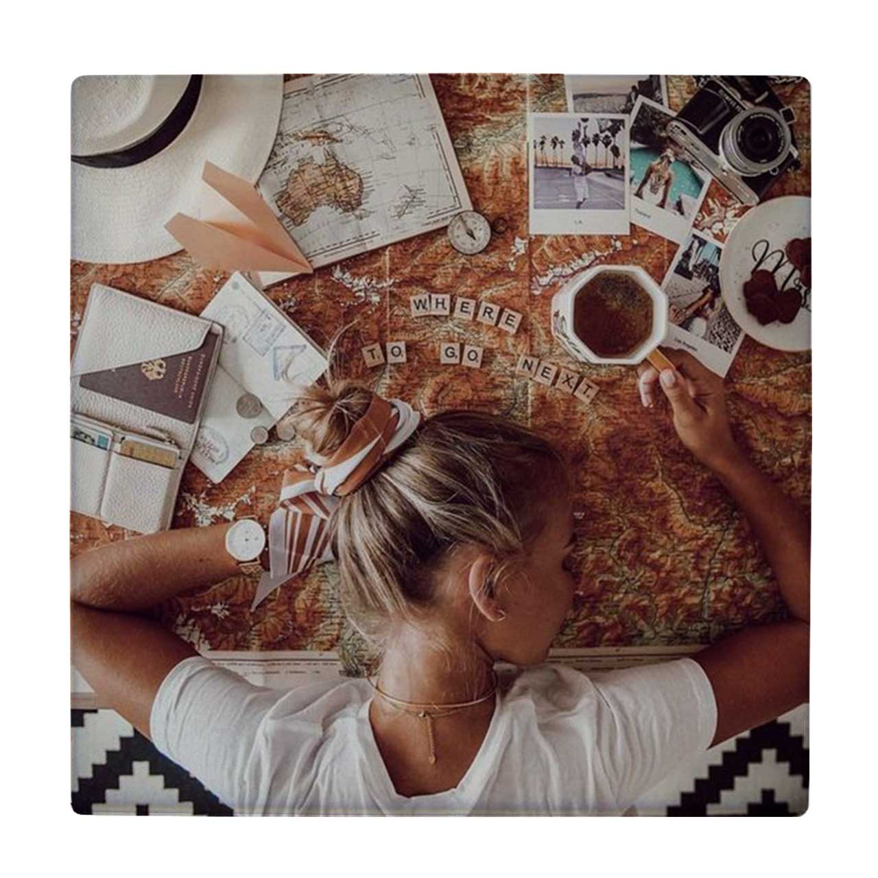 زیر لیوانی طرح دختر و نقشه جهان کد    4018463_2396