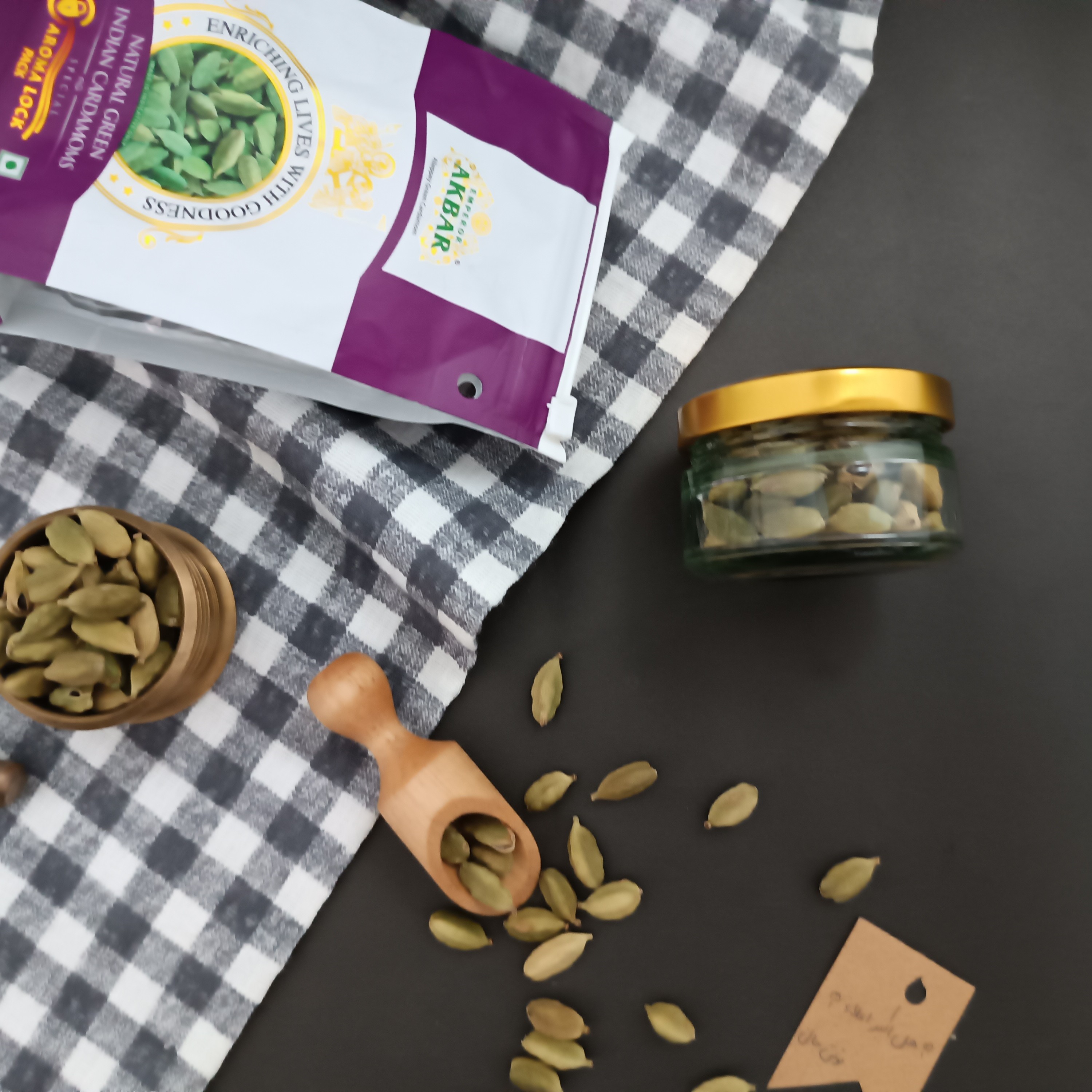 هل اکبر بنفش 20 گرمی ظرف شیشه ای اعلاء