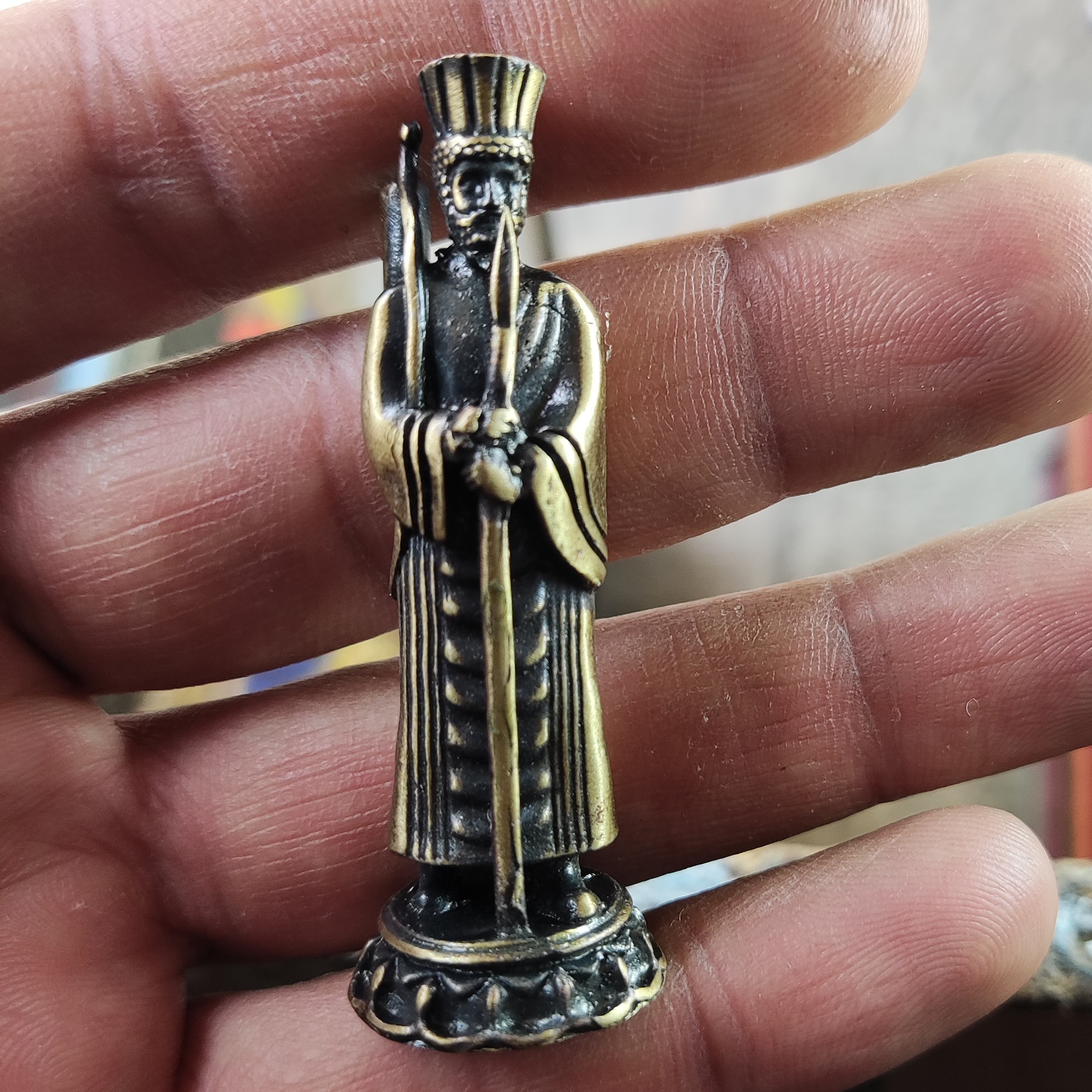 مجسمه برنزی