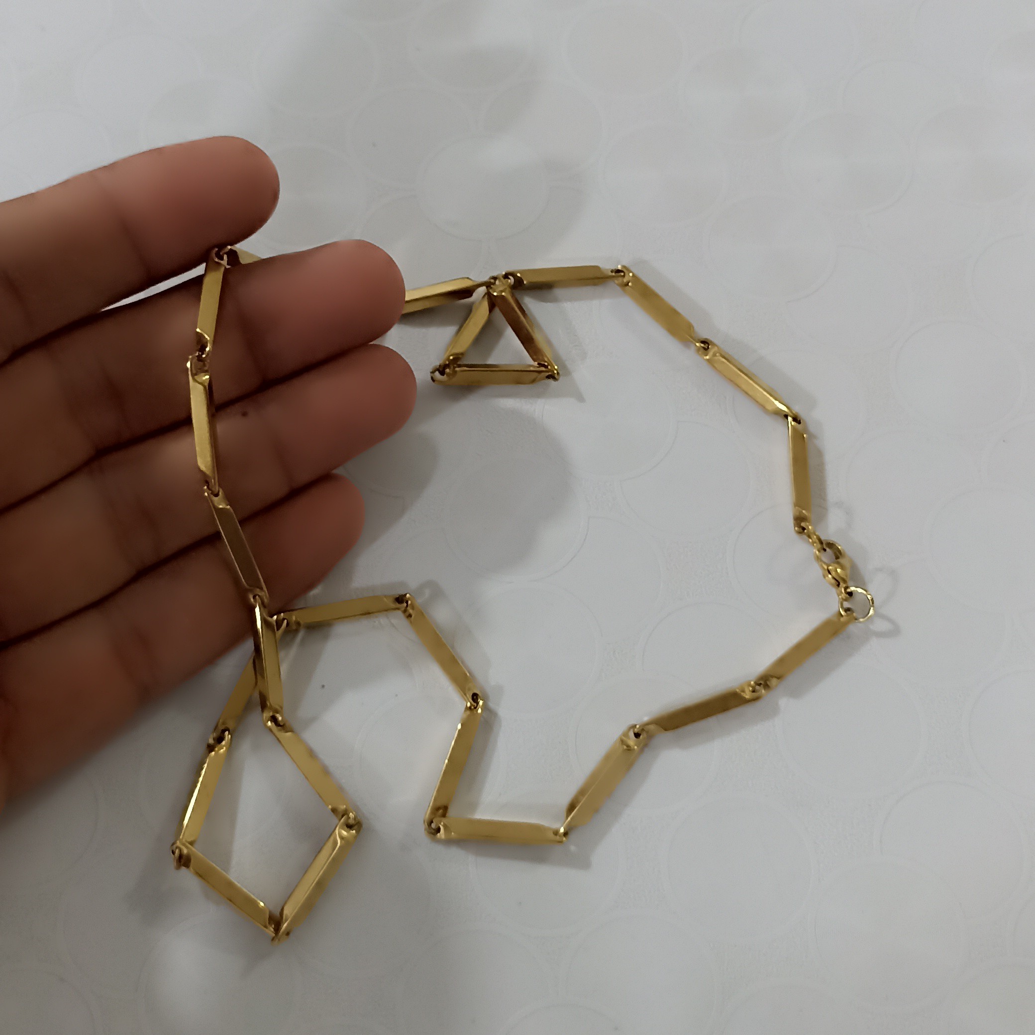 زنجیر استیل طلایی با کیفیت بسیار عالی مناسب خانمها وآقایان 