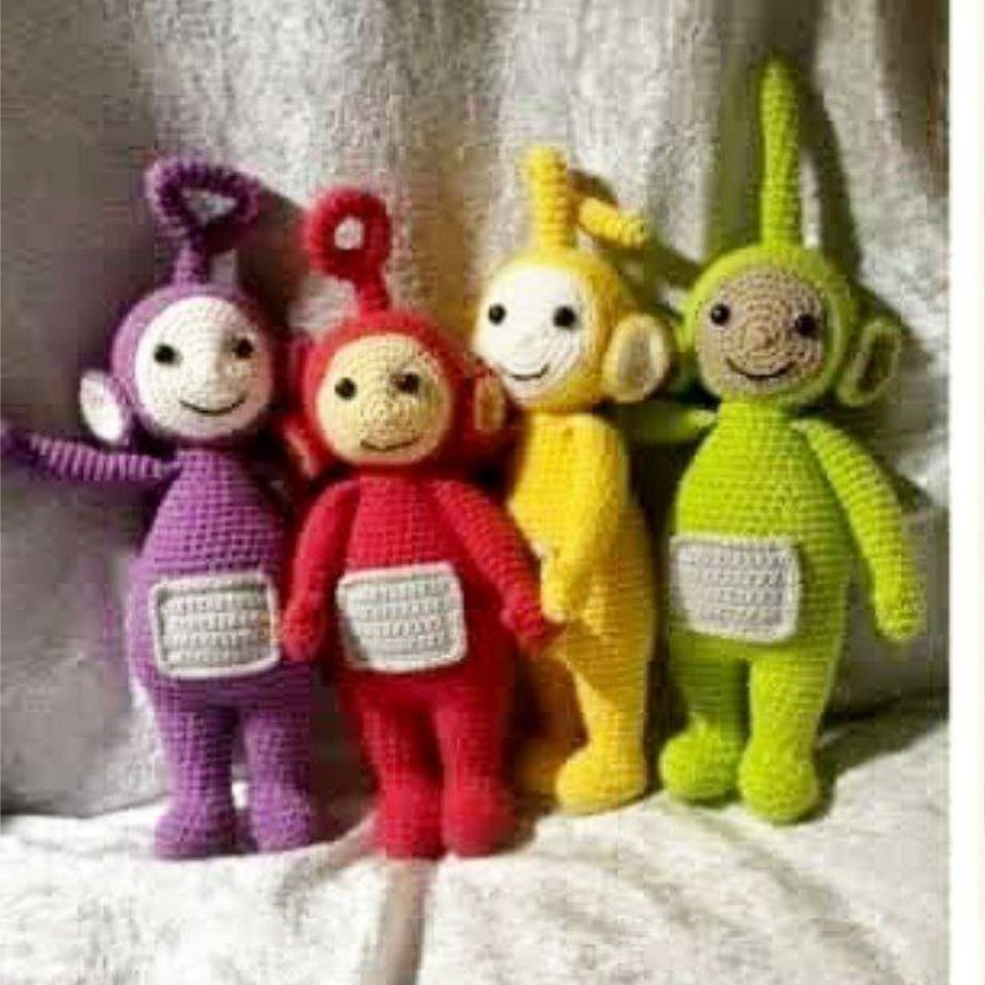 عروسک بافتنی جذاب با رنگبندی به دلخواه شما