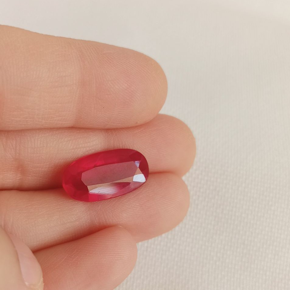 یاقوت شمش 8ونیم قیراطی
