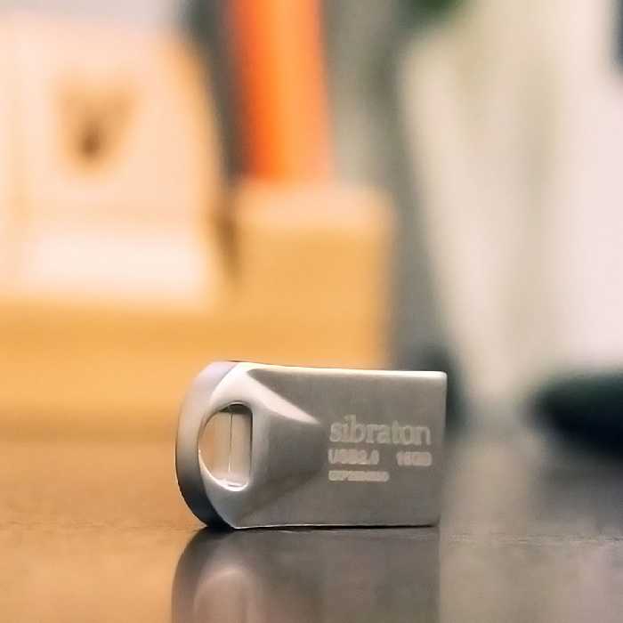 فلش مموری سیبراتون مدل SF2425 ظرفیت 32 گیگابایت