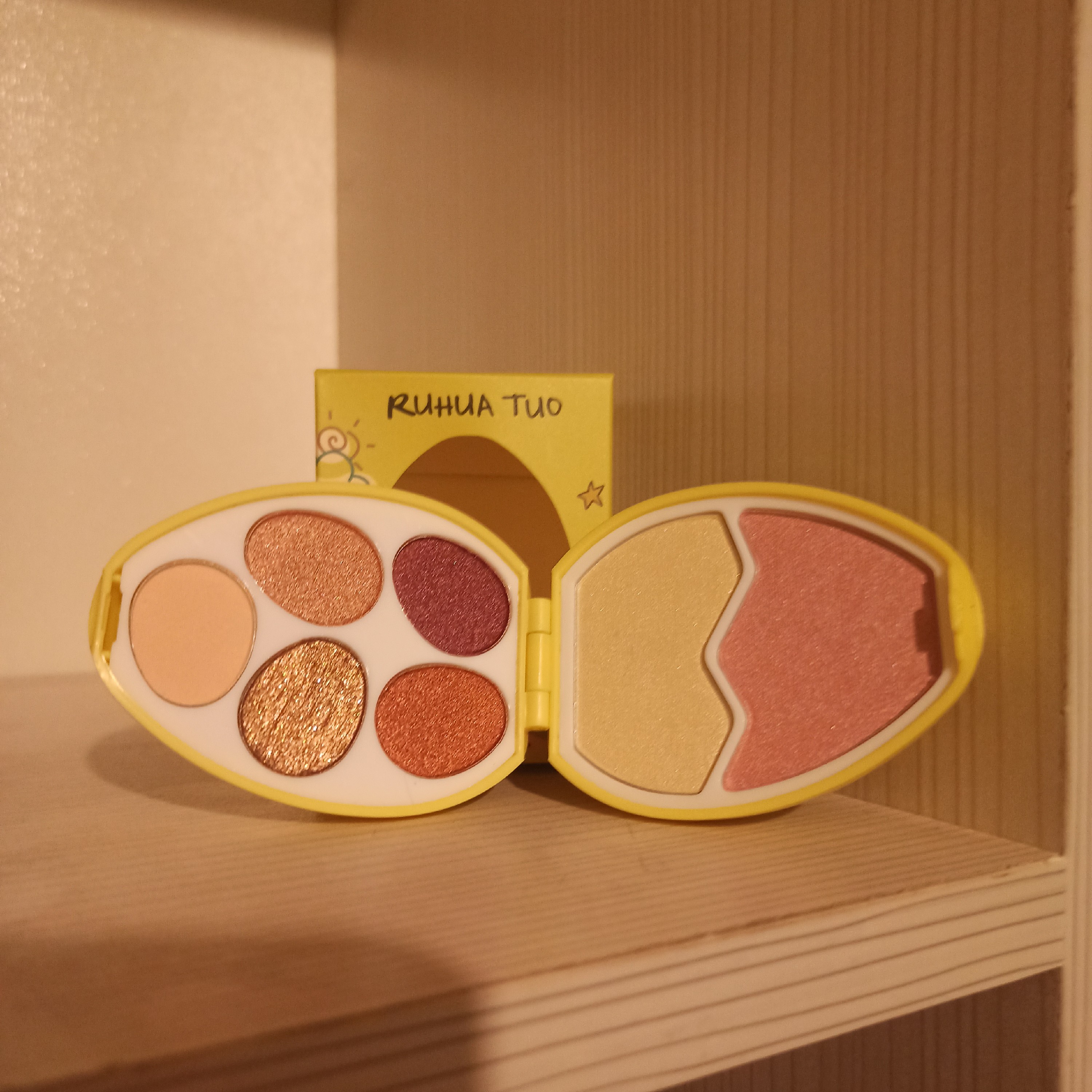 سایه چشم تخم مرغی 2