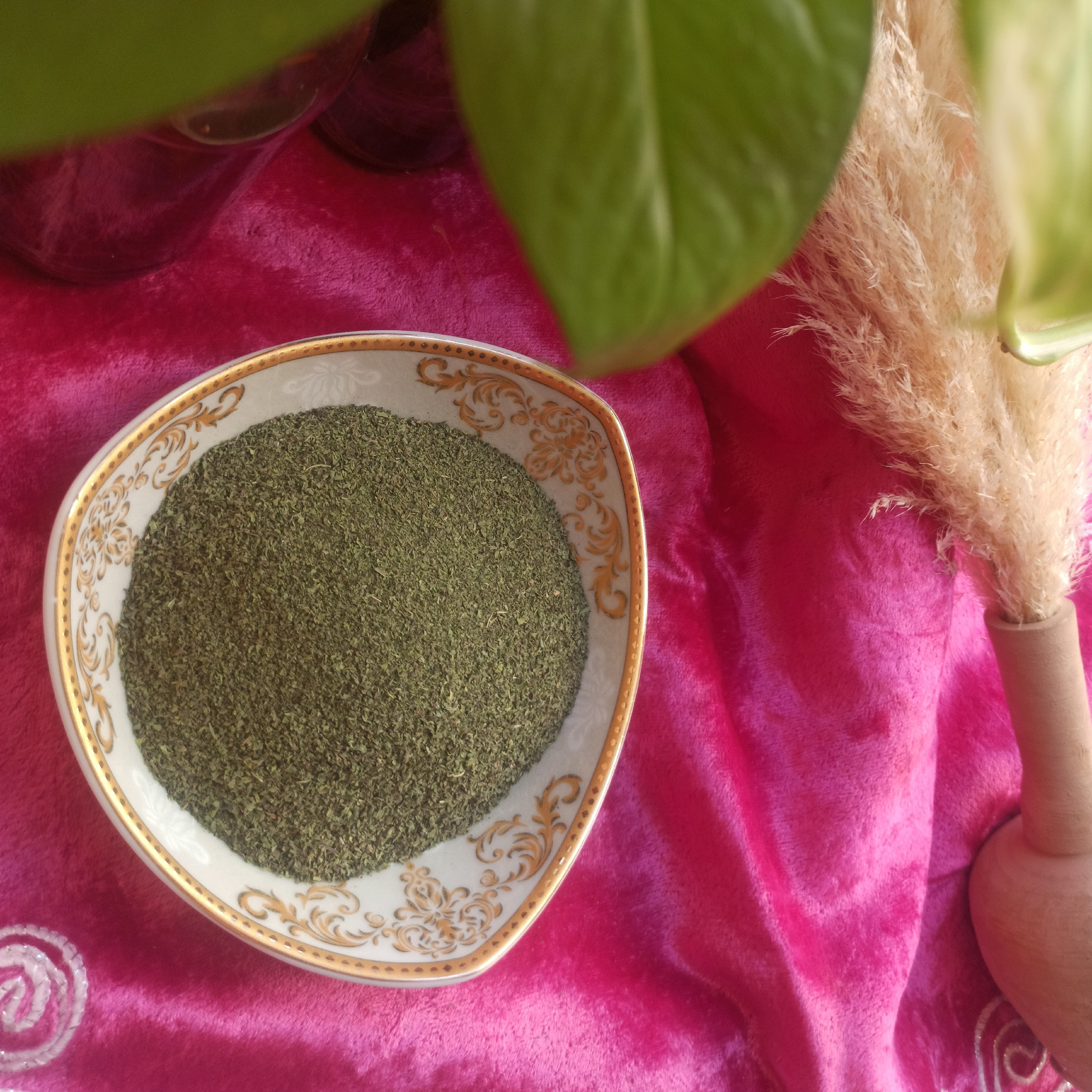 نعنا و ترخون خشک