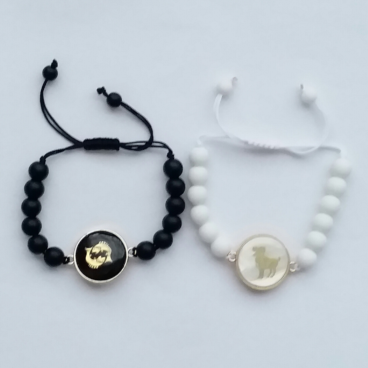 دستبند مدل ماه تولد فروردین و اسفند F21 مجموعه 2 عددی