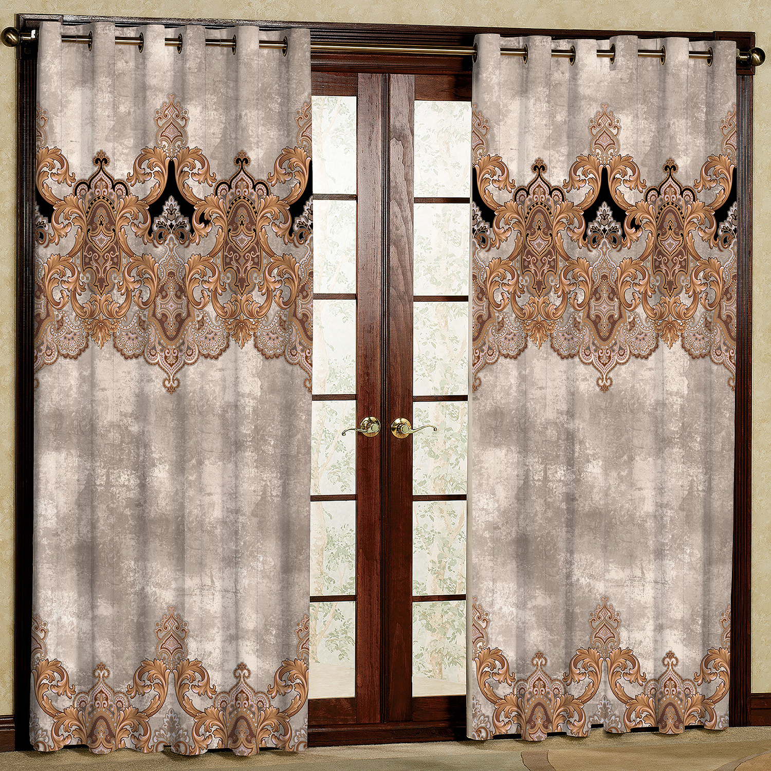 پرده مدل طرح دار مخمل پانچی کد 4640 سایز 200x140 سانتی متر