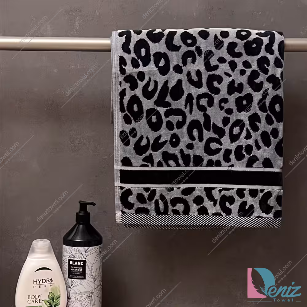 حوله استخری طرح پلنگی رنگ طوسی