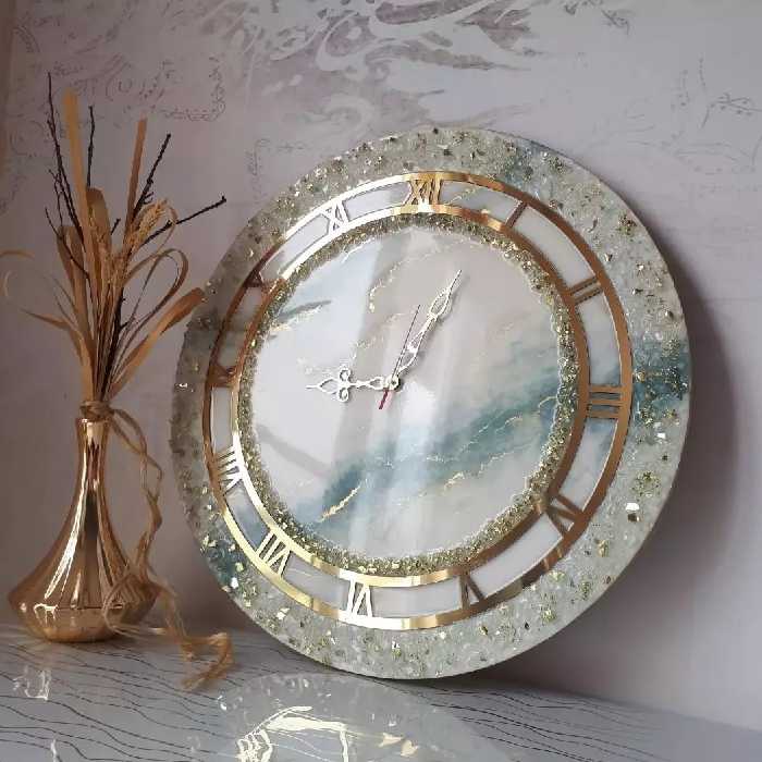 ساعت دیواری طرح رخشان 50 سانتی  (پس کرایه)