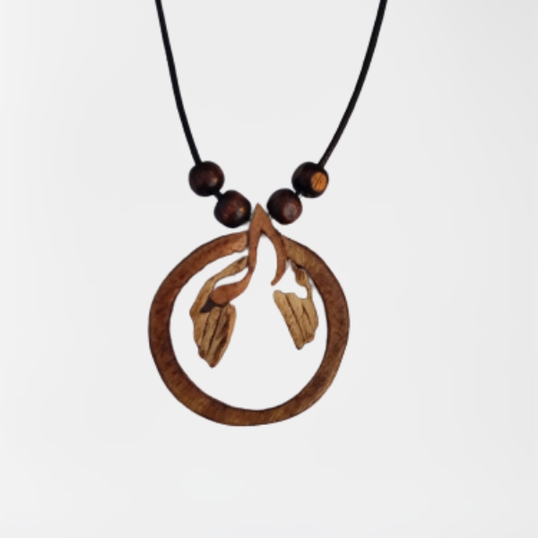 گردنبند مدل چوبی طرح هدفون 035