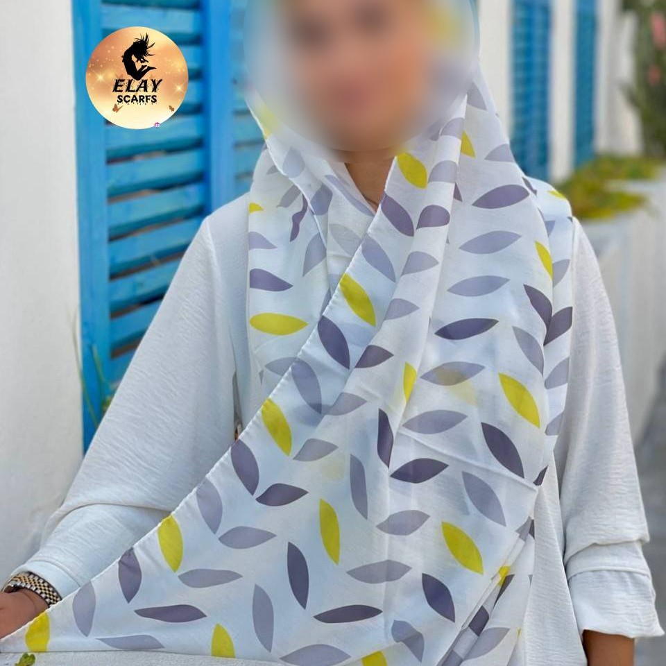 شال نخ اعلا چهارفصل زمینه سفید با کیفیت
