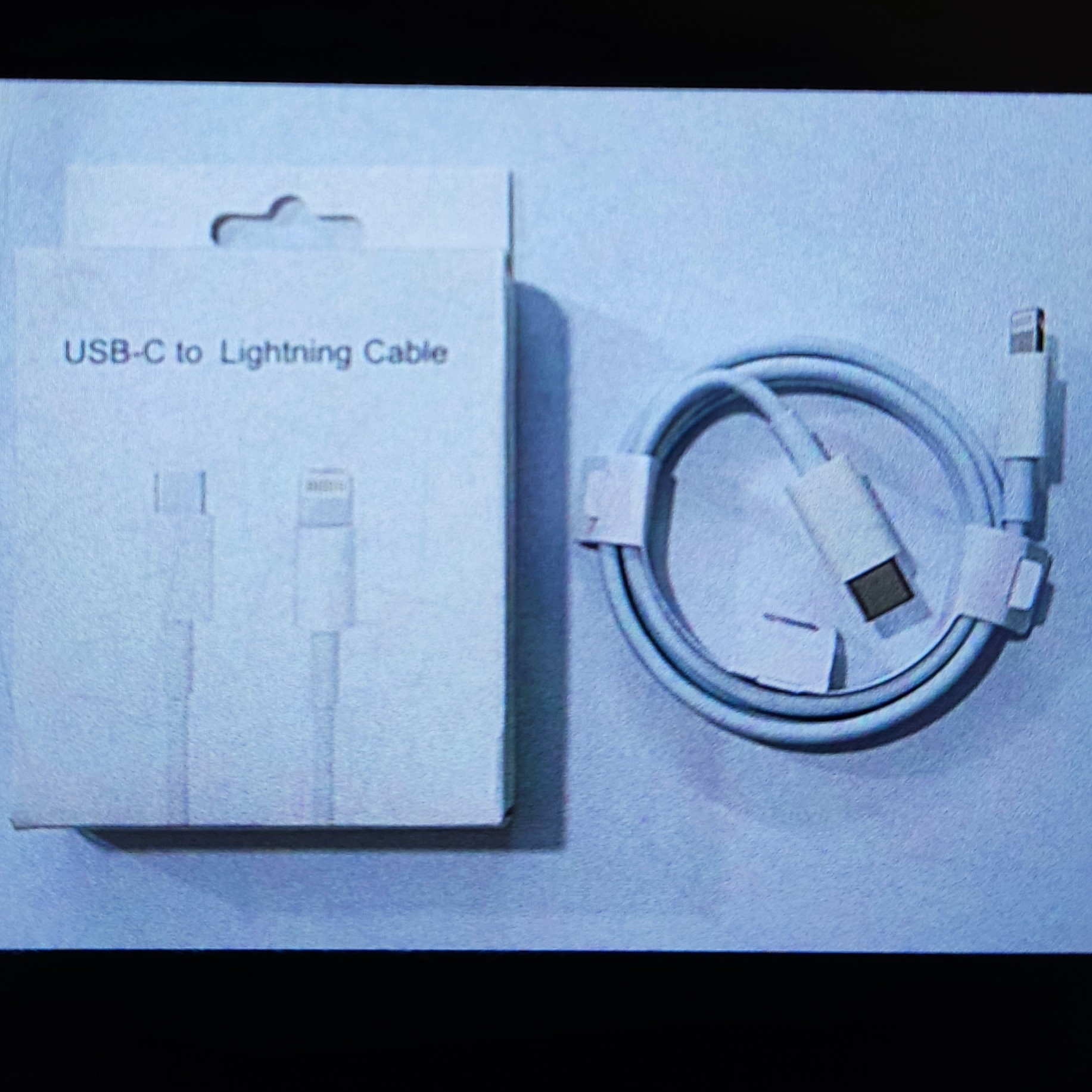 کابل تایپ سی به لایتنینگ
با کیفیت عالی