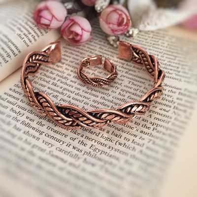 نیم ست نخل زیور کد 111