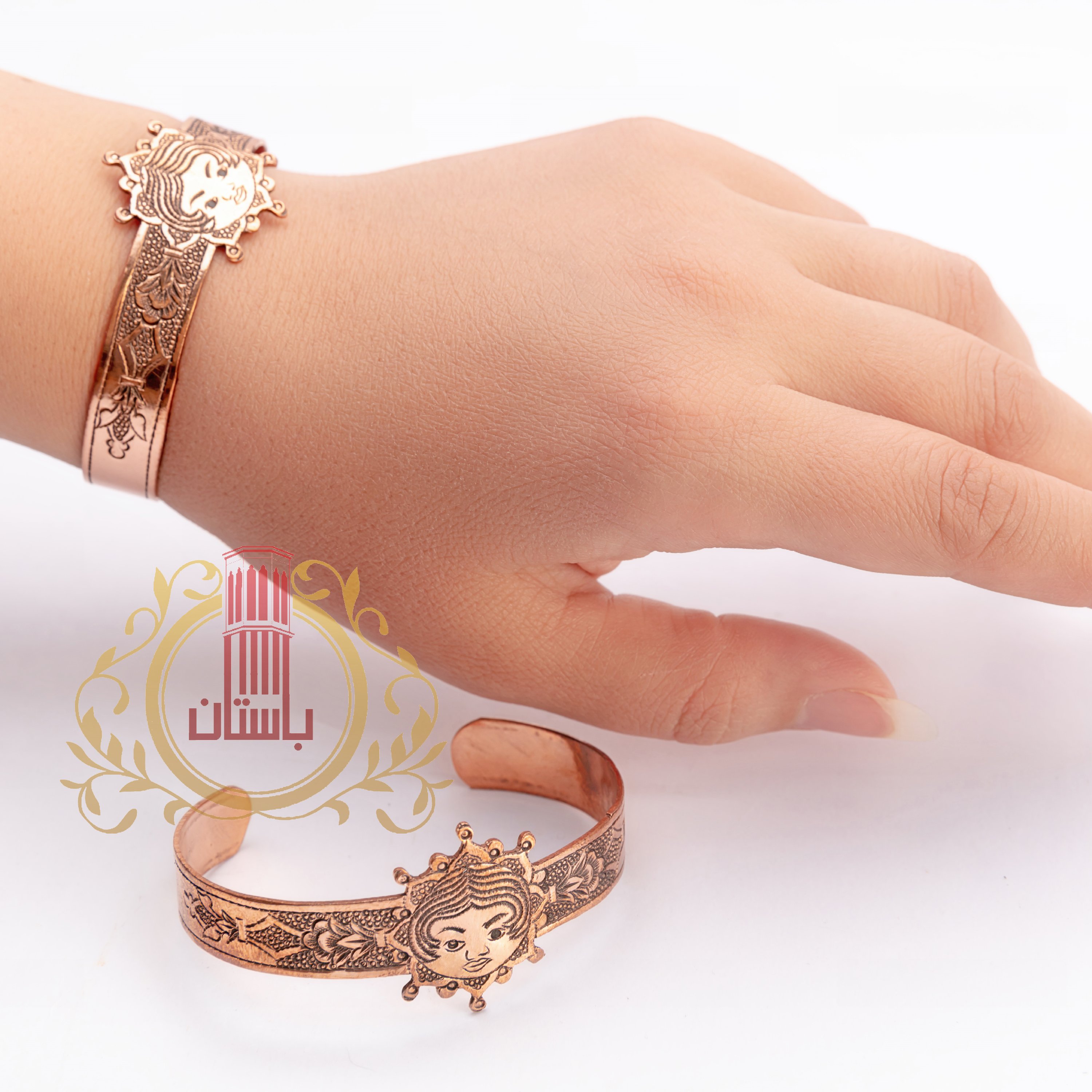 دستبندمسی  قلمزنی طرح خورشید خانم