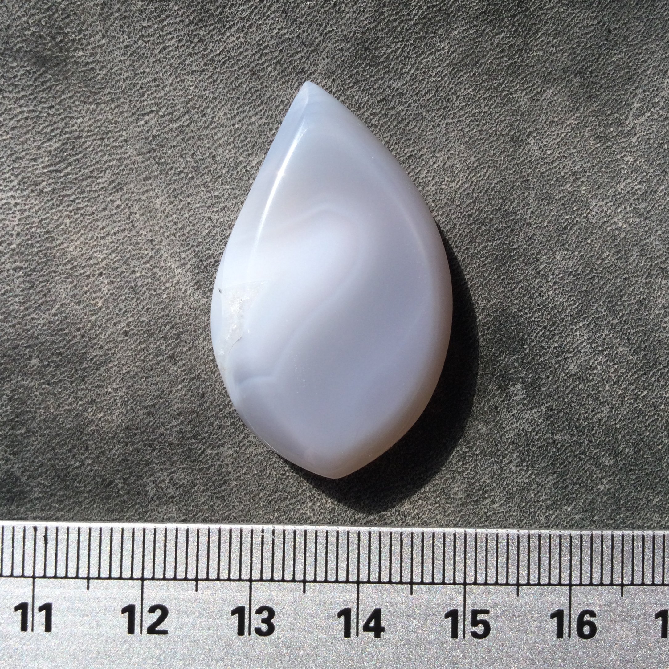 عقیق کبود طبیعی تراش برگی فانتزی 