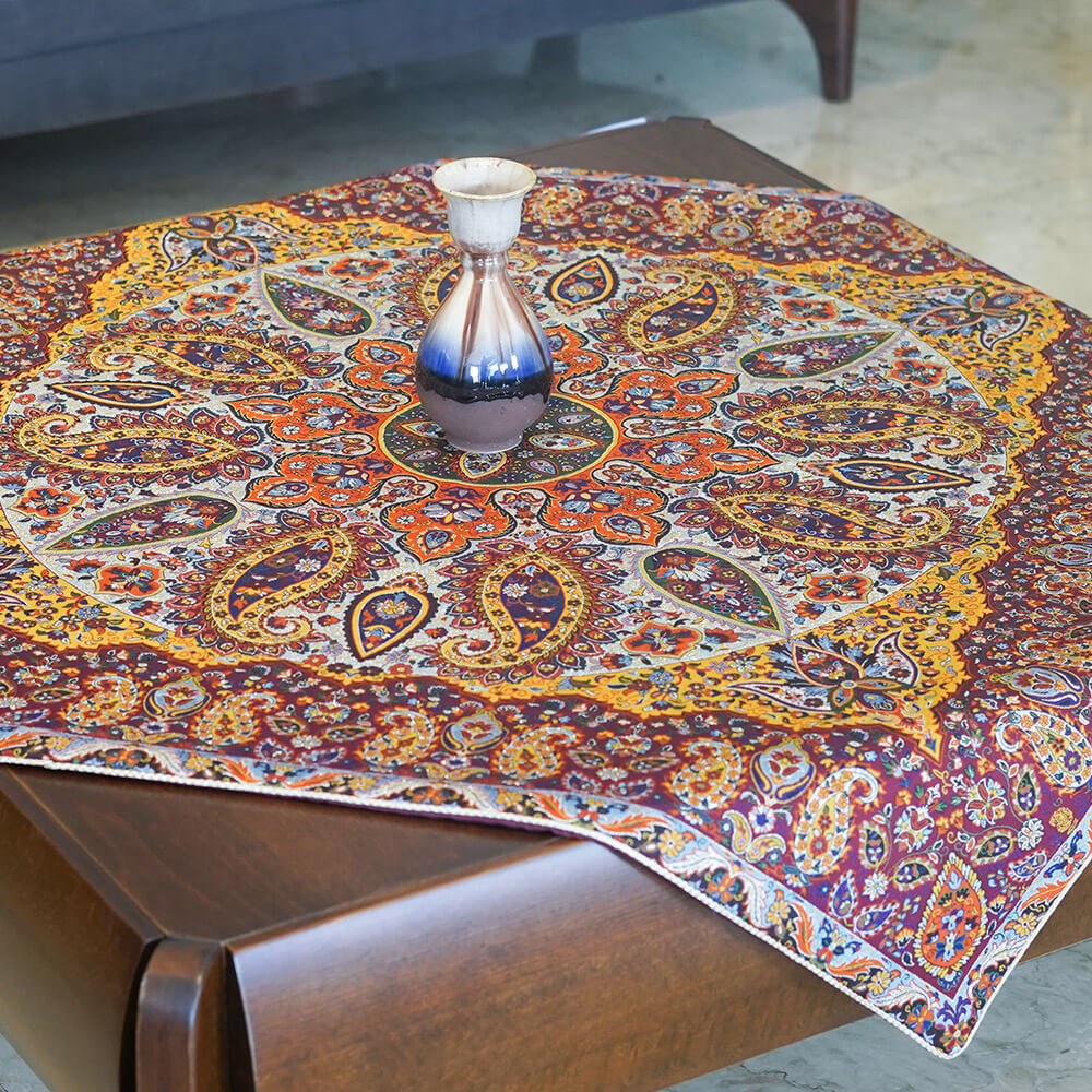 رومیزی ترمه حسینی یزد ابریشمی طرح سپنتا 