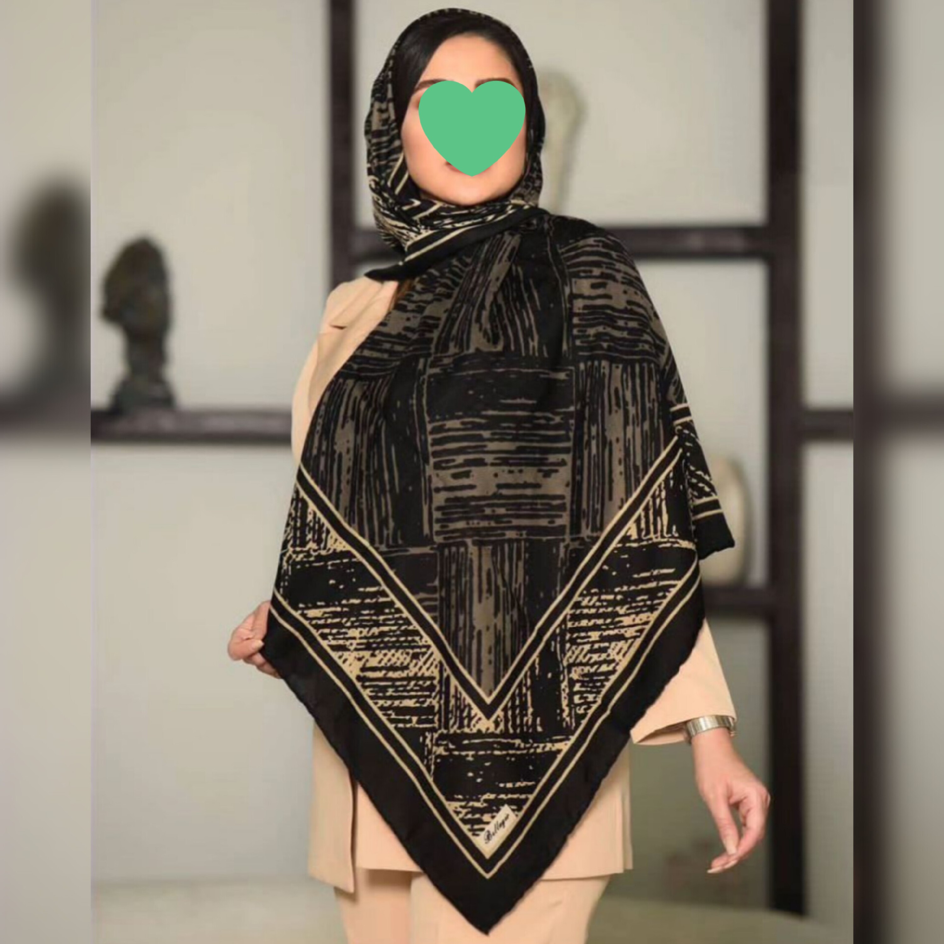 روسری نخی اعلا قواره 110 دور دست دوز سبک و راحتت