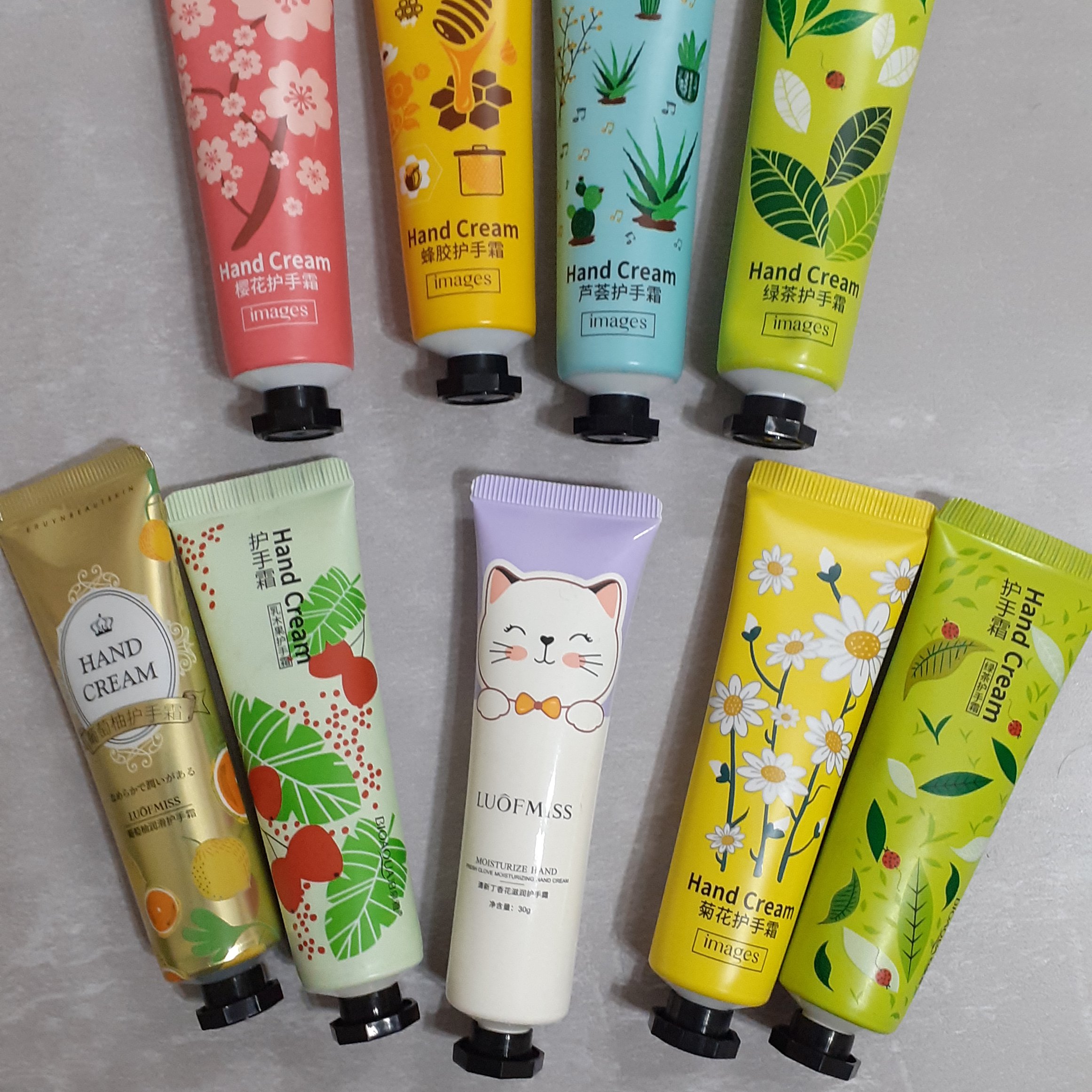 کرم دست فانتزی 