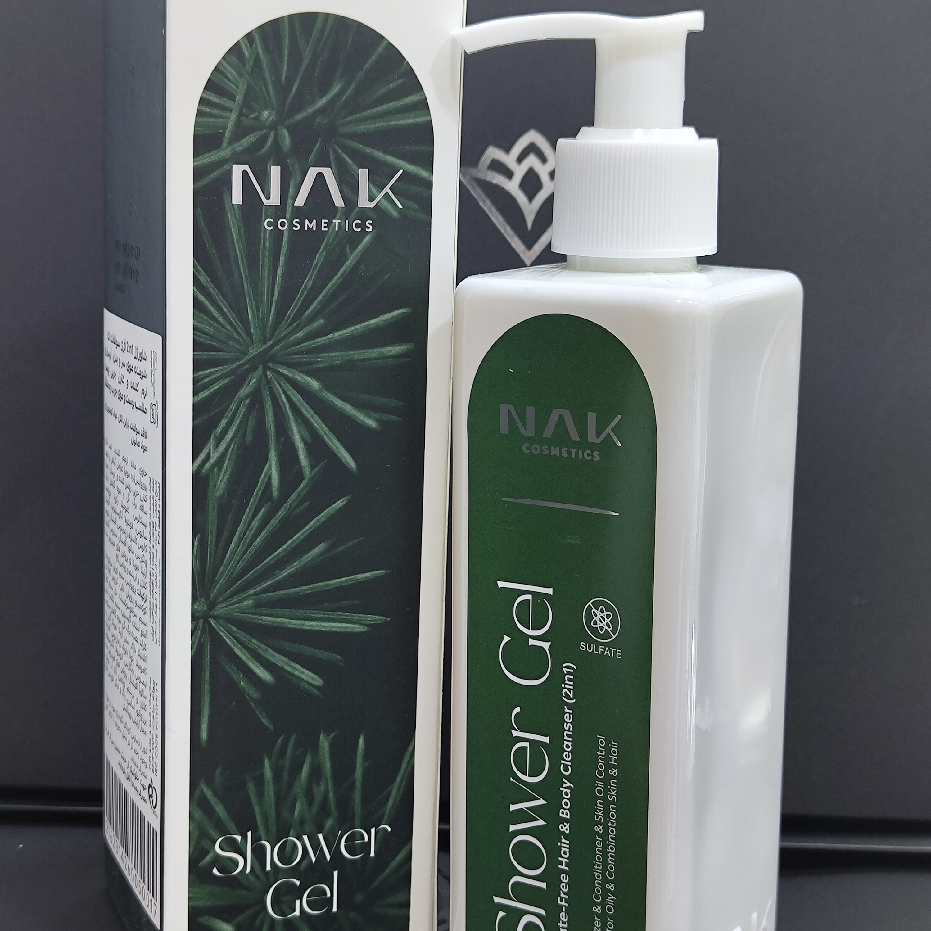 شاور ژل سر و بدن فری سولفات 250 ml مناسب پوست و موی چرب و مختلط آبرسان نرم کننده و کنترل کننده چربی پوست و مو