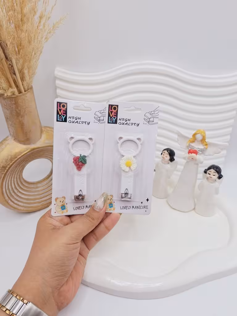 ناخن گیر زیبای رنگی پنجه خرس