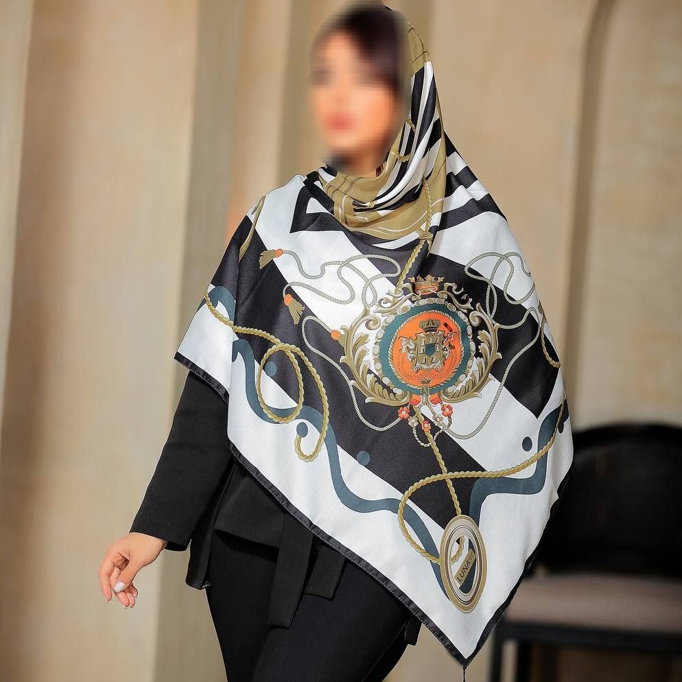 روسری نخی پاییزی طرح