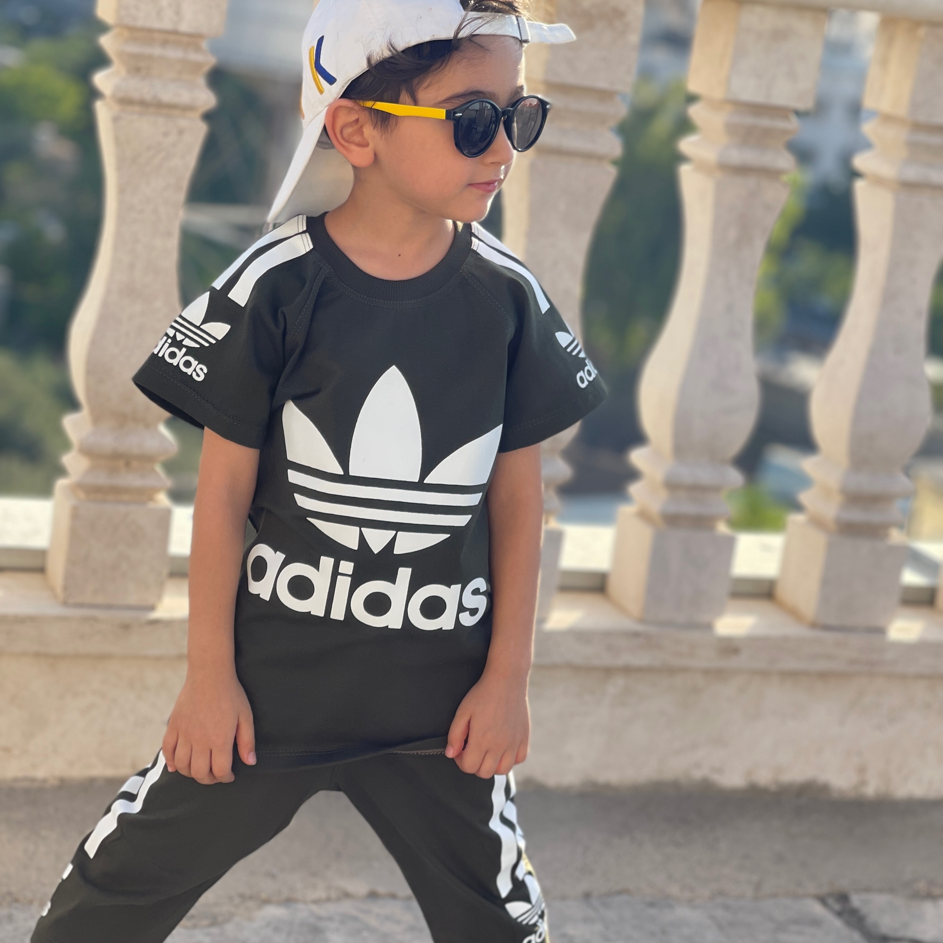 ست تیشرت شلوارک آدیداس اسپرت مناسب دختر و پسر