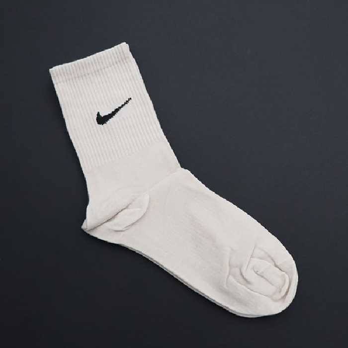 جوراب کانگورو ساقدارکش انگلیسی مارک نایک 20067 کد 4