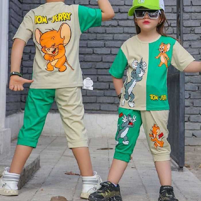 ست جذاب تیشرت و شلوارک اسپورت در دو  ترکیب رنگ عالی هم دخترونه هم پسرونه جنس پنبه لاکرا تضمین چاپ و رنگ 