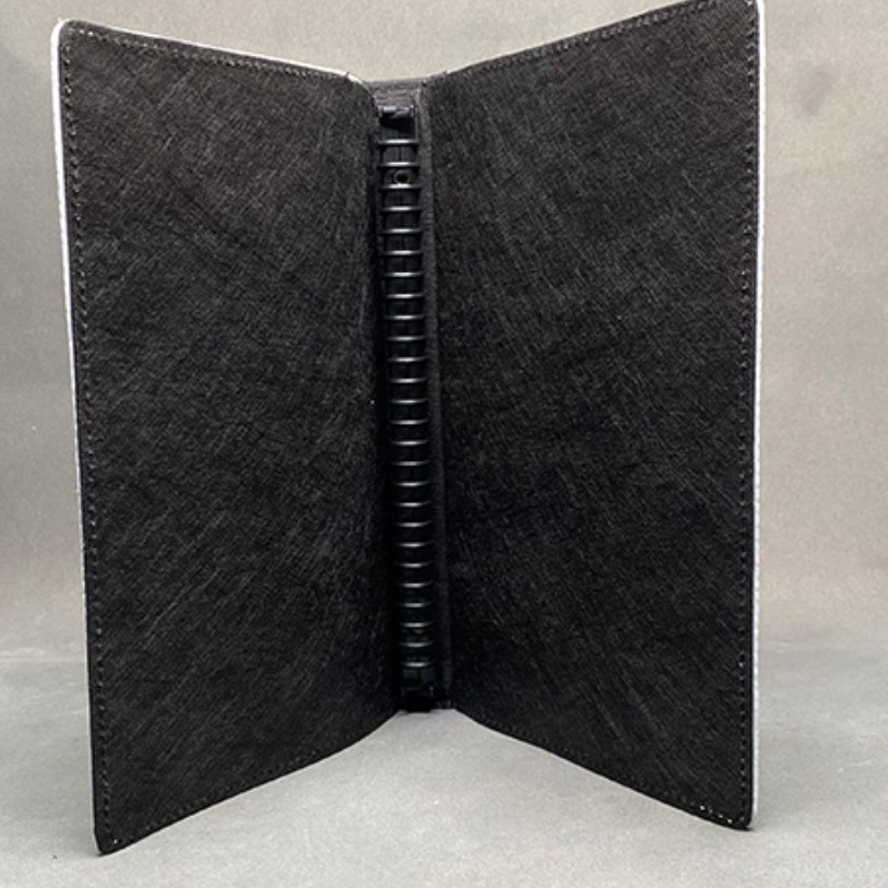 چاپ بر روی کلاسور  با جنس مخمل  با طرح و متن  و عکس دلخواه