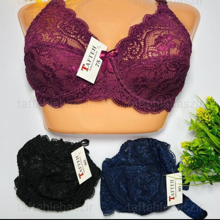 سوتین گیپوری کیفیت درجه یک از سایز 75تا 90 رنگ بندی کار مشکی سورمه ای بادمجانی پس کرایه با پیک به تهران در مقصد