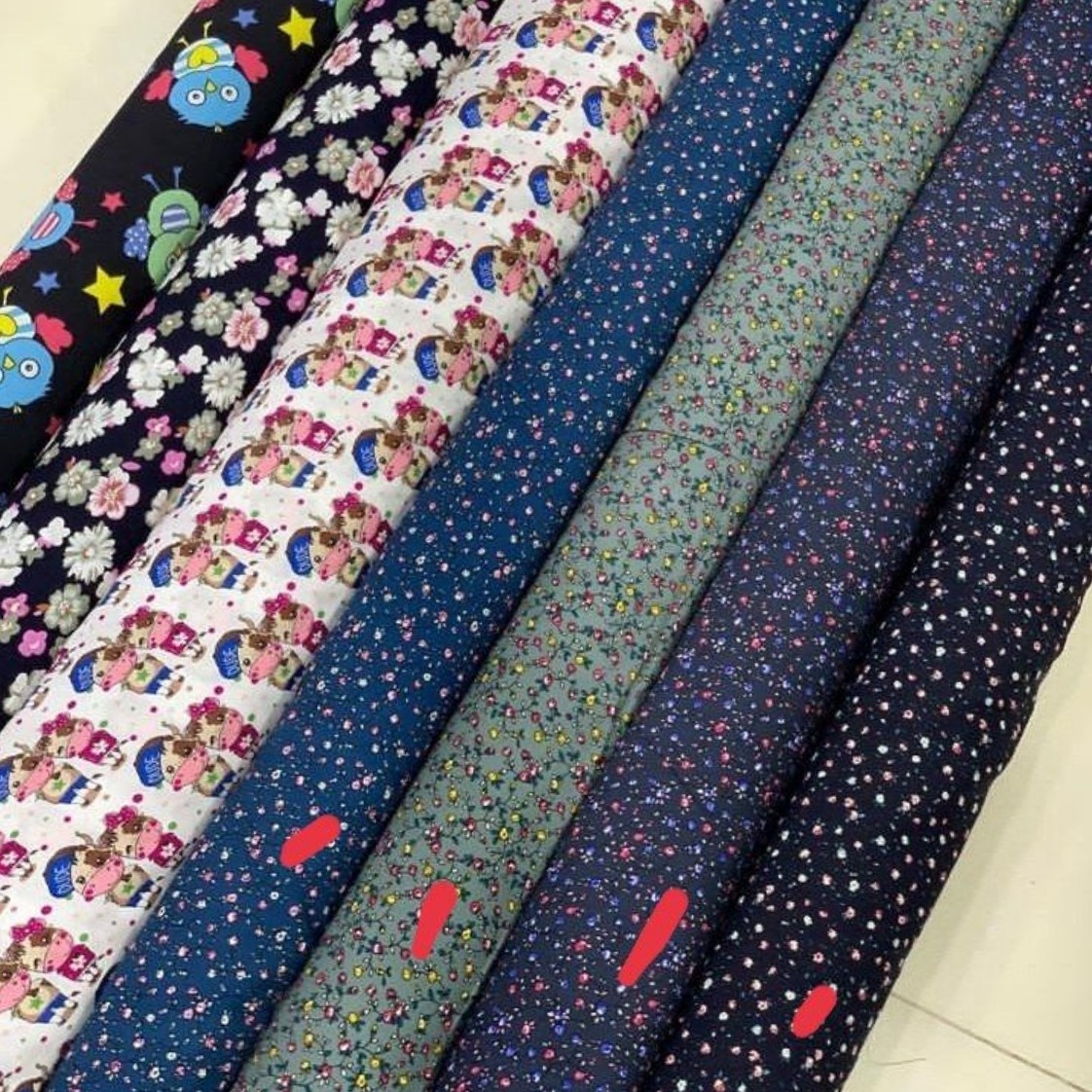 پارچه نخی گلریز خارجی اصل