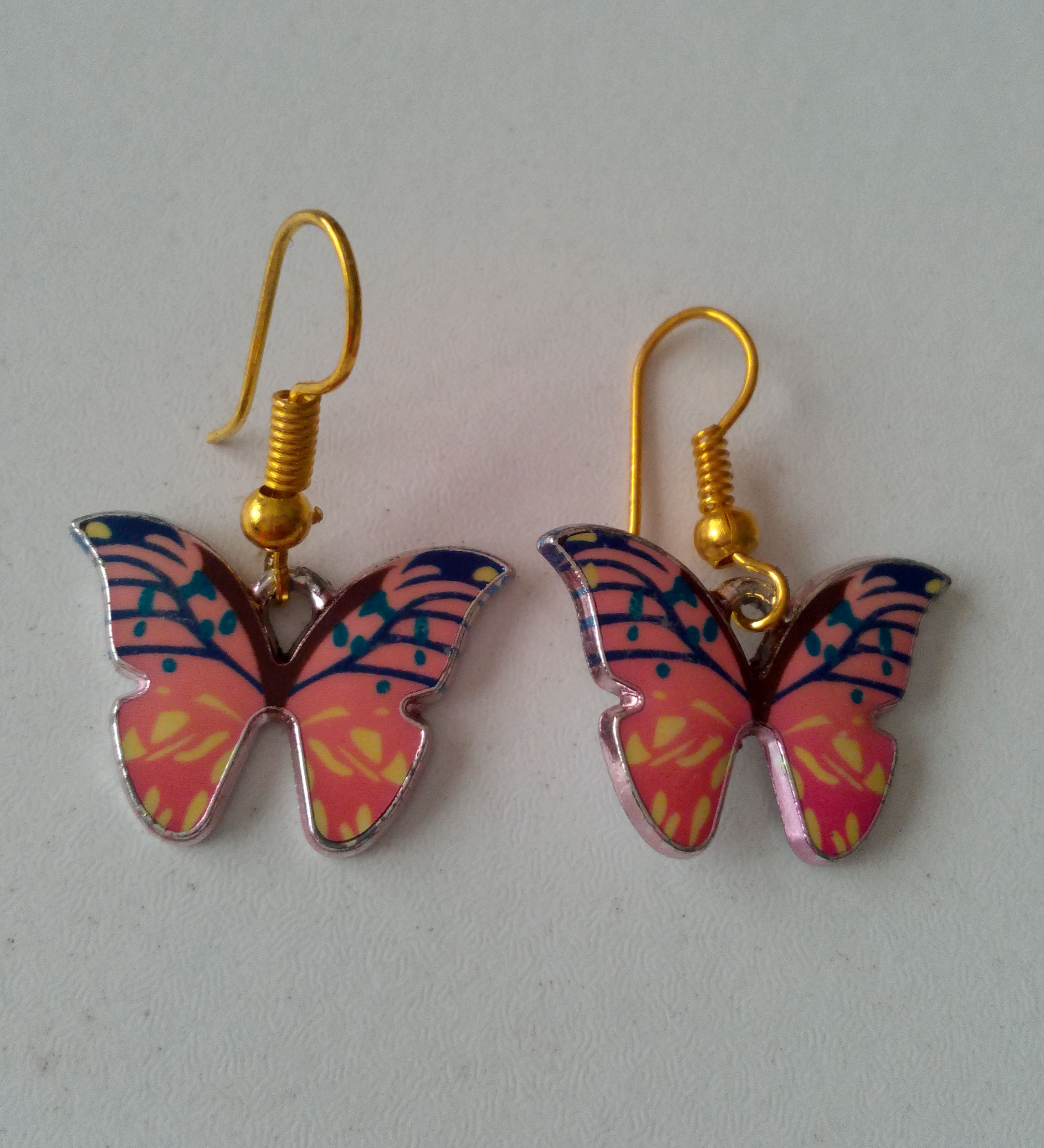 گوشواره آویز طرح پروانه