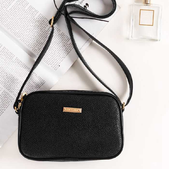 کیف پاسپورتی ساده و شیک