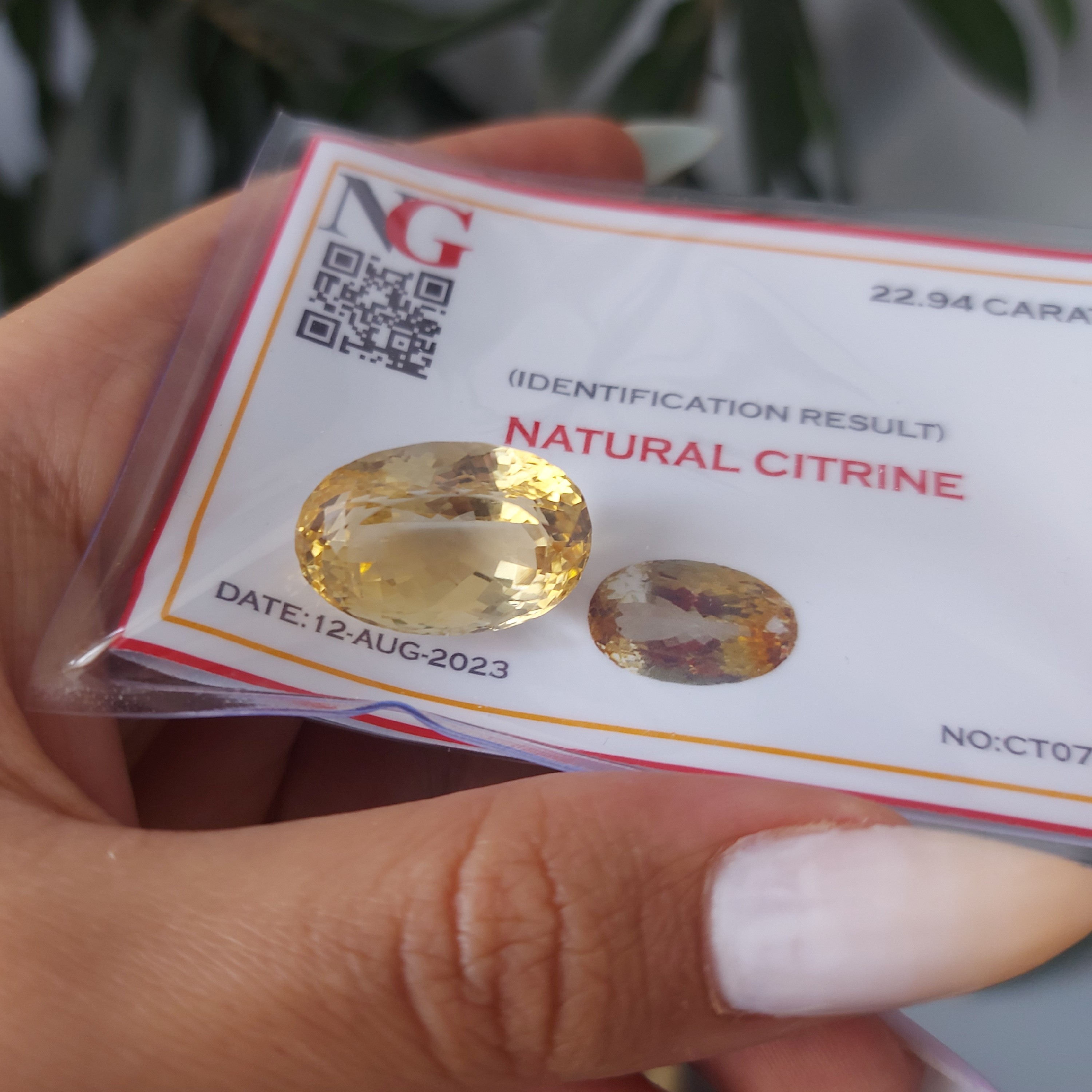 سنگ طبیعی سیترین شناسنامه دار 