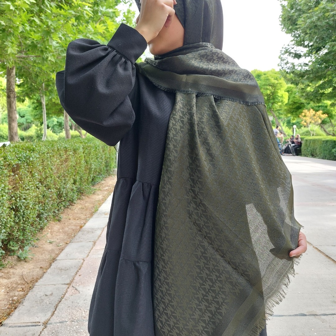 روسری نخ ابریشم سبز