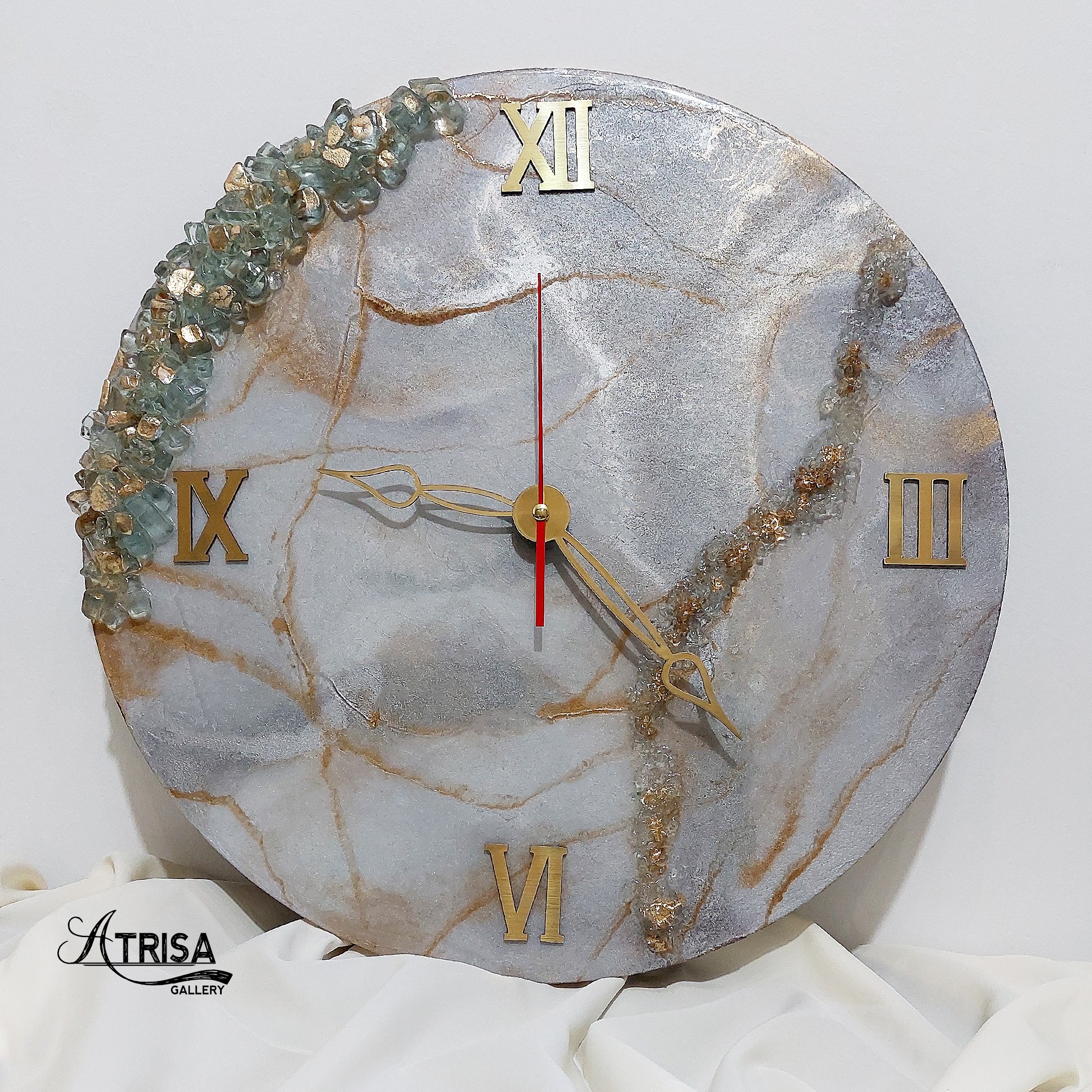 ساعت دیواری رزینی مدل ماربل نقره ای