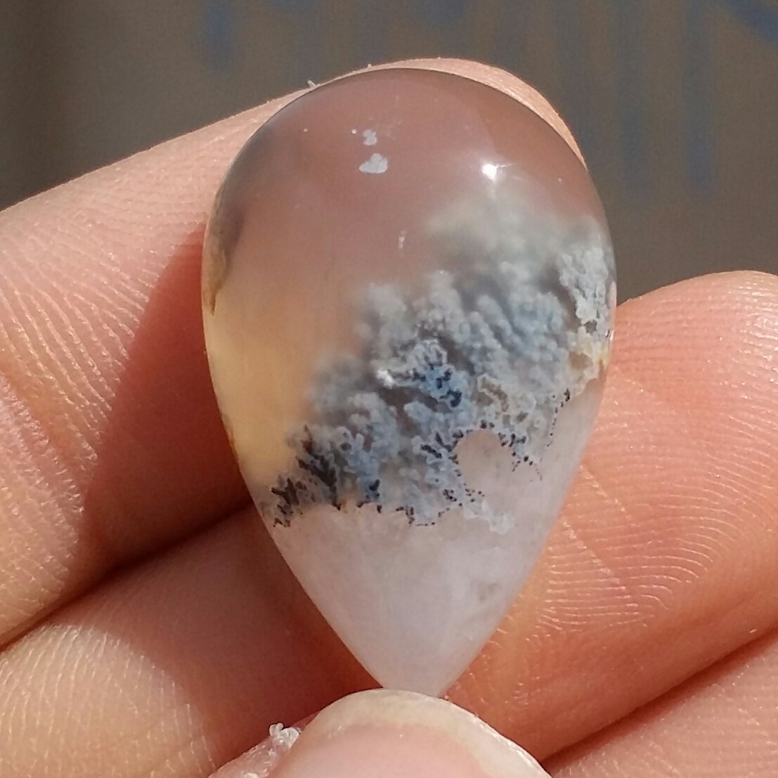 نگین شجر شکوفه تراش فانتزی بسیار خاص و زیبا تراش دامله کد 10177