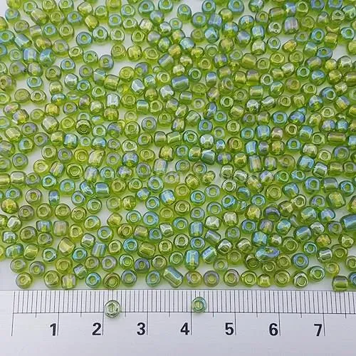 منجوق گرد درشت شیشه ای سبز زیتونی کمرنگ 7 رنگ