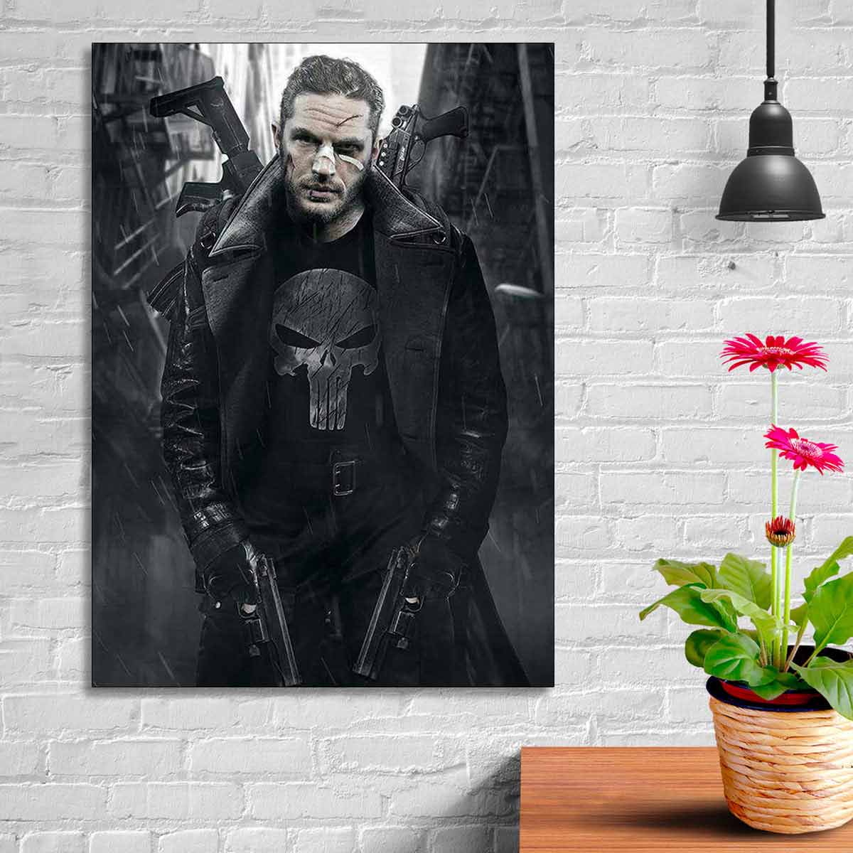 تابلو شاسی گالری استاربوی طرح پانیشر مدل تام هاردی 2