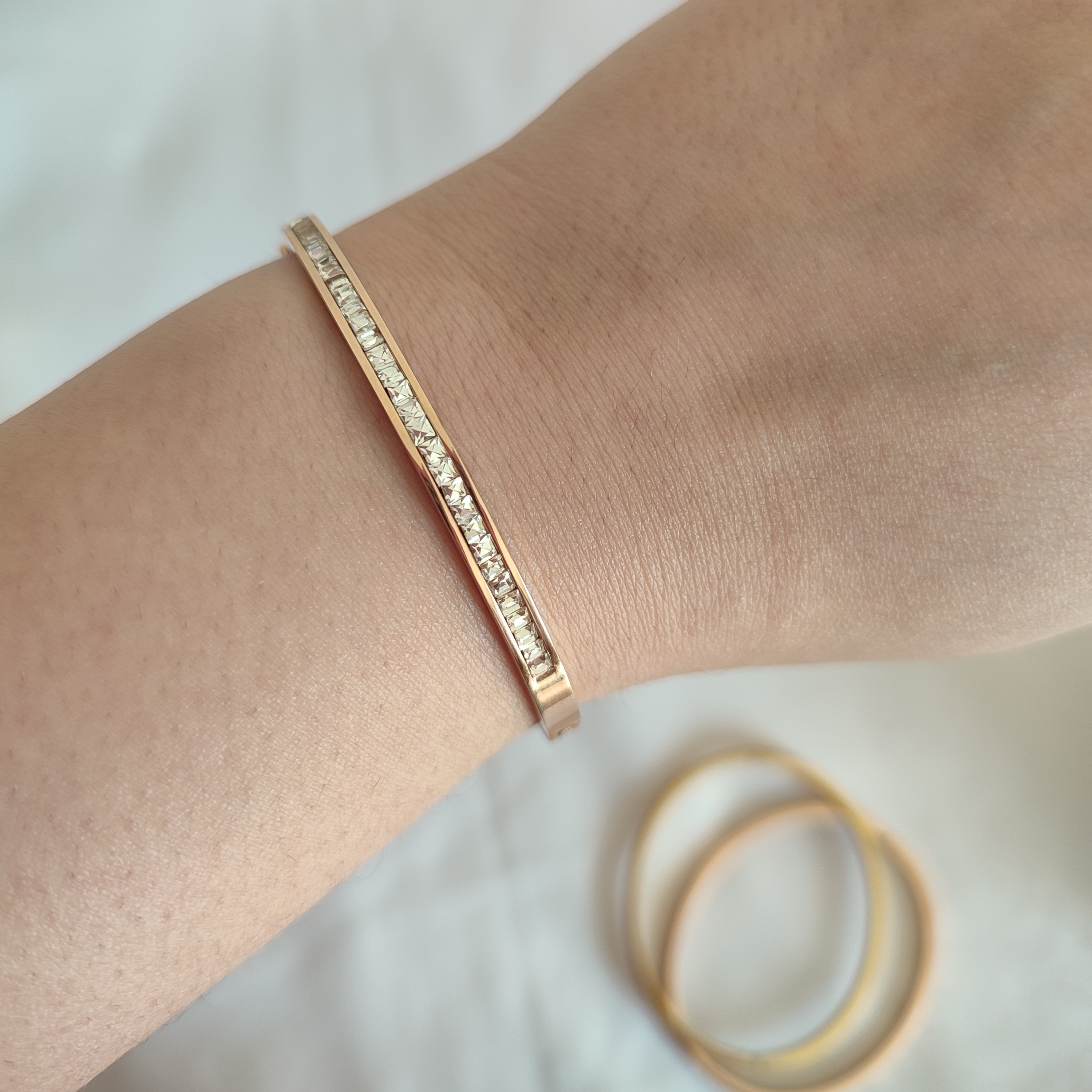 دستبند النگویی ژوپینگ