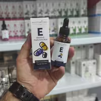 سرم آبرسان ویتامین E مویام