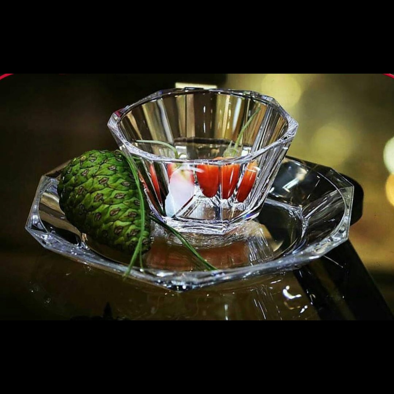 پیاله و پیش دستی کریستال پاشاباغچه مدل گریس 