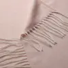 پتو مسافرتی ایکیا مدل 705.136.24 سایز 120x160 سانتی متر
