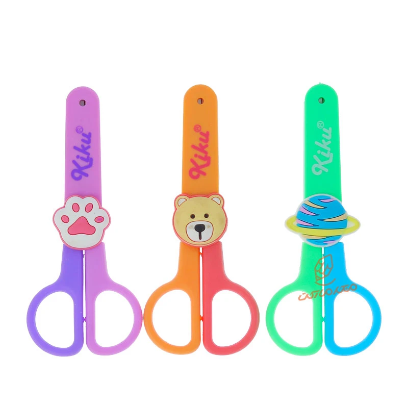 قیچی فانتزی غلاف دار کد 671 کیکو