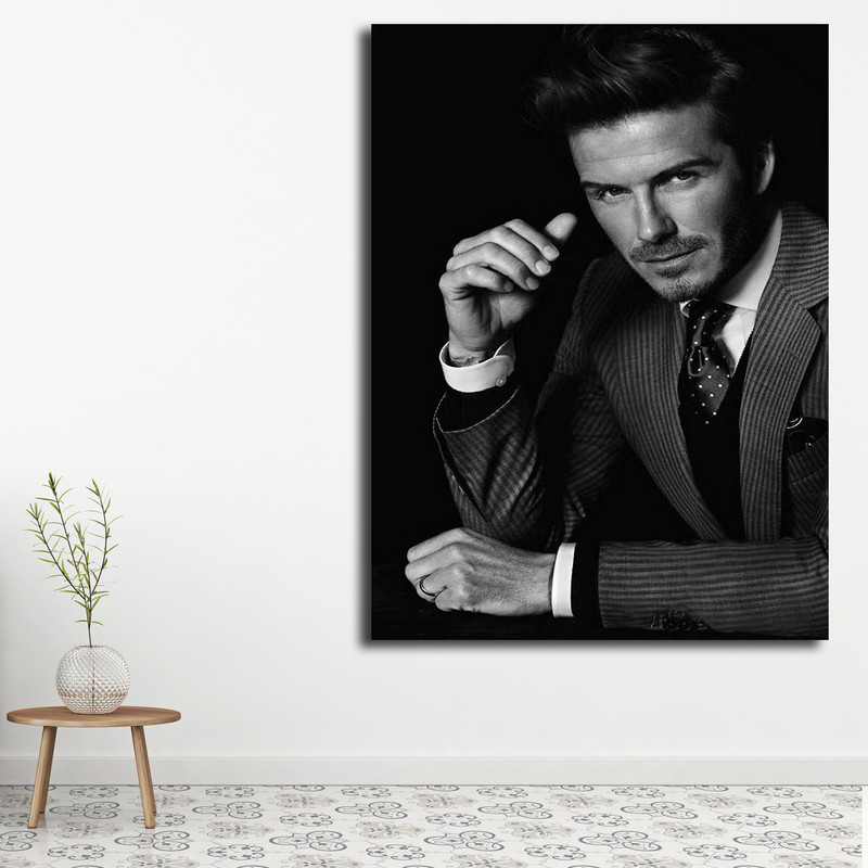 تابلو شاسی مدل دیوید بکهام کد 17 | دنیای قاب