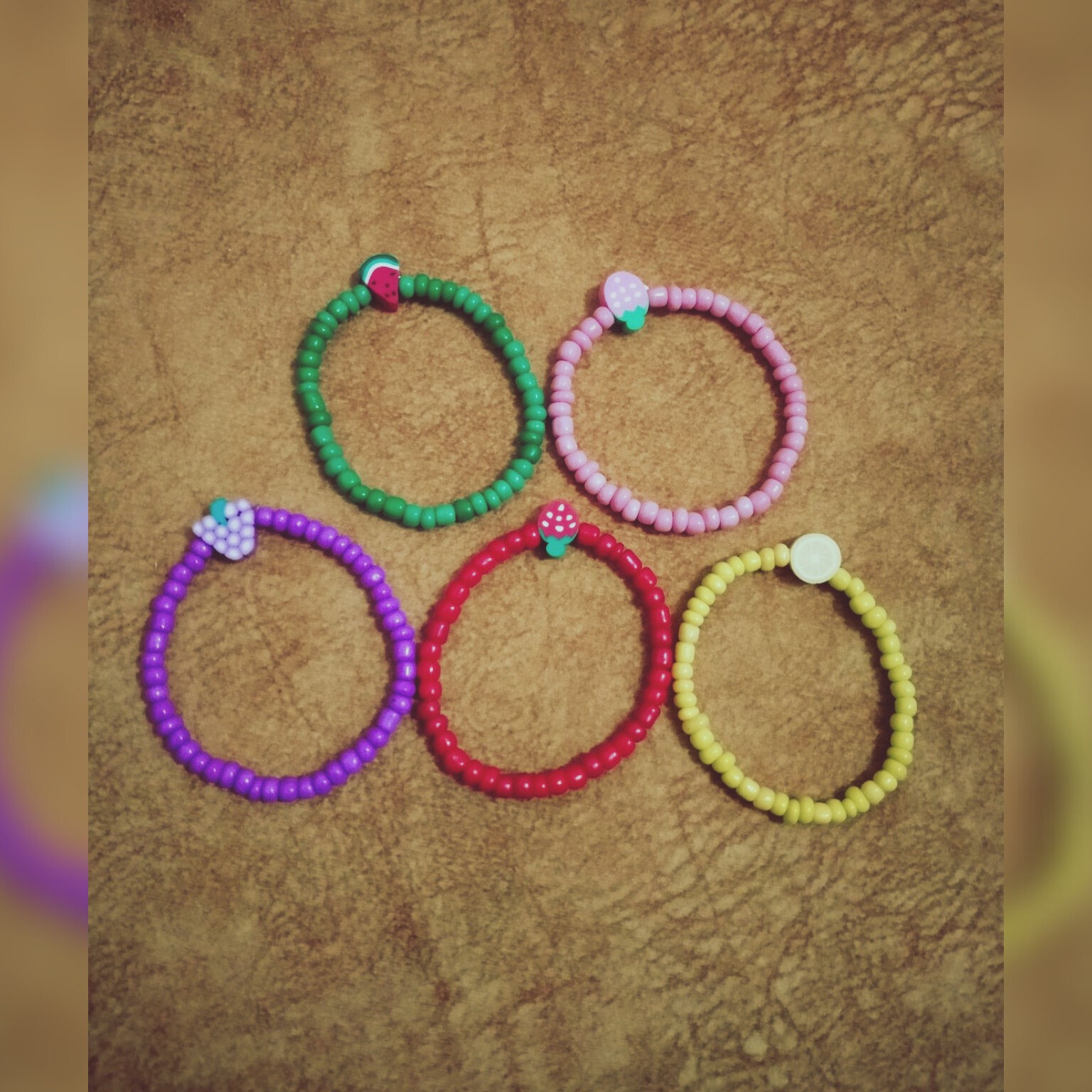 دستبند مهره جذاب