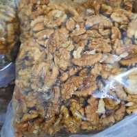 مغز گردو‌ سفید پرچرب ایرانی - نیم کیلو