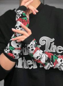 ساقدست اسکلت و گل انگشتی نخ پنبه فری سایز