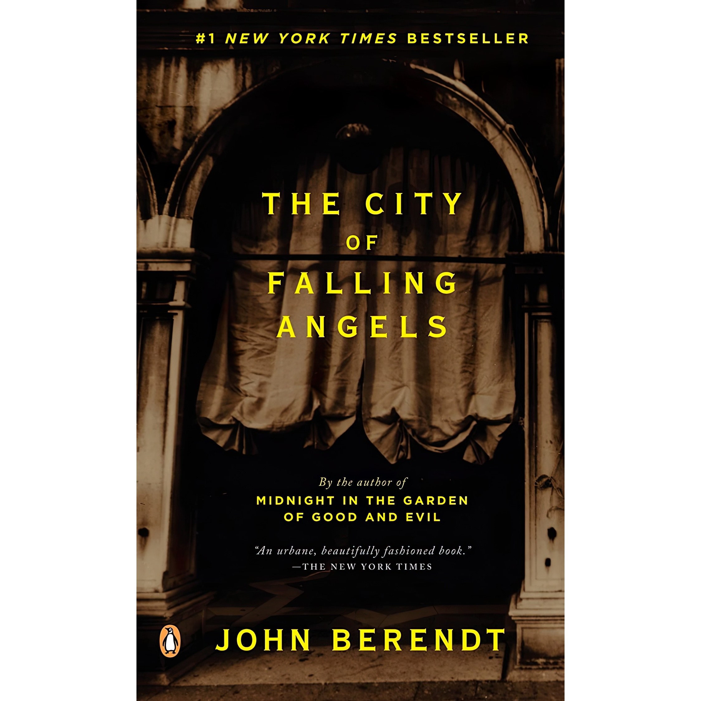 کتاب زبان اصلی The City of Falling Angels اثر John Berendt